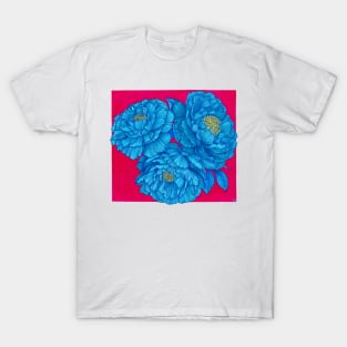 Bloom wherever you are - Bright blue flowers over hot pink T-Shirt